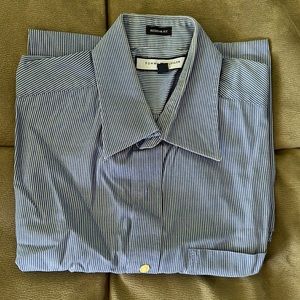 Tommy Hilfiger dressing shirt